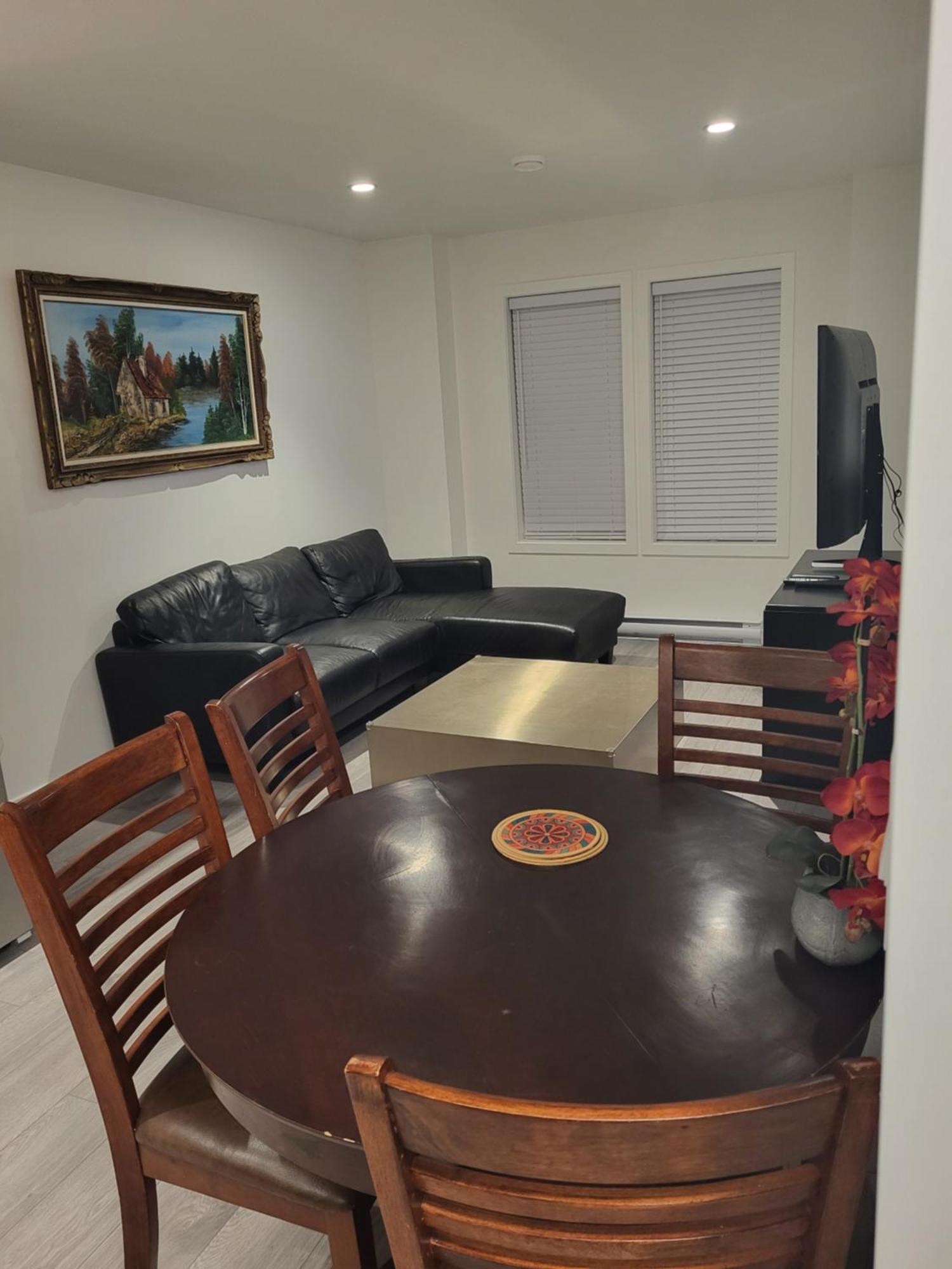 2-Bedroom Suite, Ideal For Your Next Adventure Saanichton Exterior photo